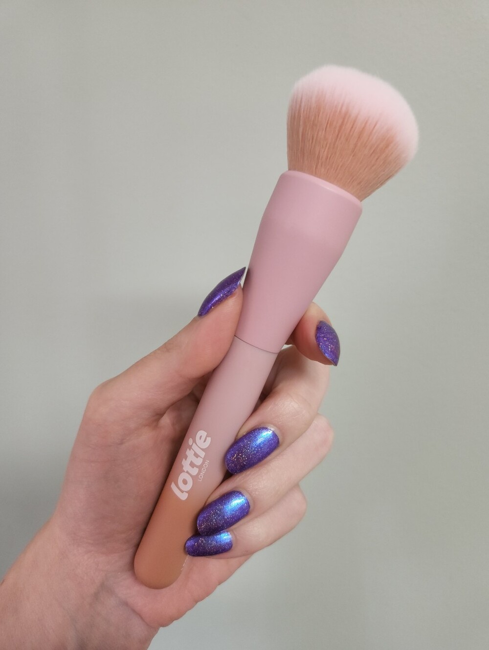 Lottie London ✨ Dense Buffer Brush ✨ LF020